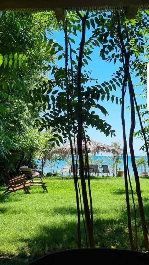 Vila Thailanda In Katakolo Πύργος Εξωτερικό φωτογραφία