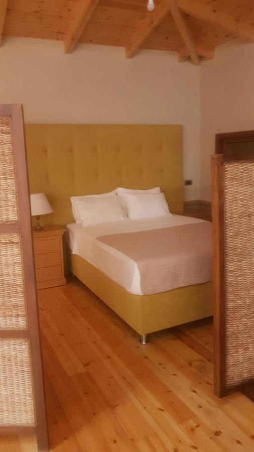 Vila Thailanda In Katakolo Πύργος Εξωτερικό φωτογραφία