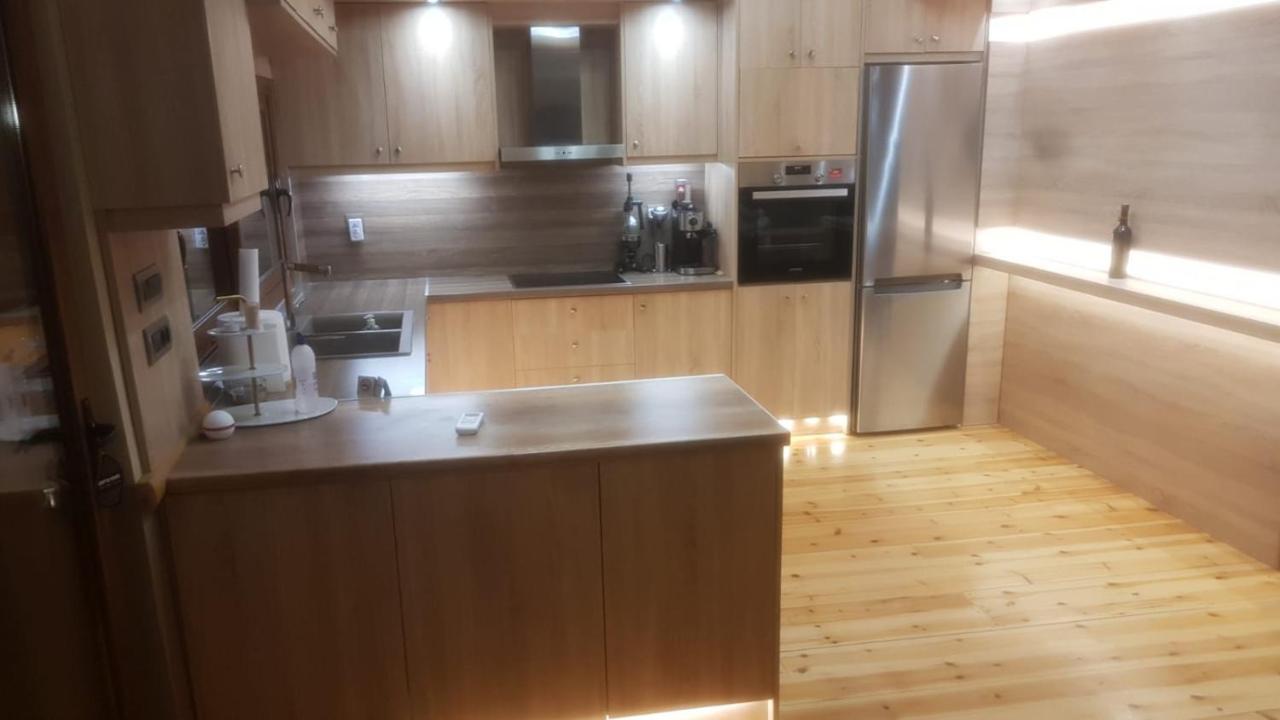Vila Thailanda In Katakolo Πύργος Εξωτερικό φωτογραφία