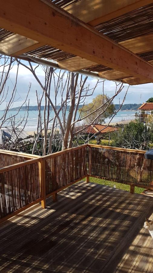Vila Thailanda In Katakolo Πύργος Εξωτερικό φωτογραφία