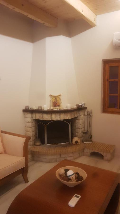 Vila Thailanda In Katakolo Πύργος Εξωτερικό φωτογραφία